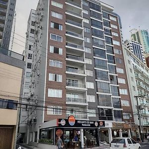 Apartamento Balneário Camboriú